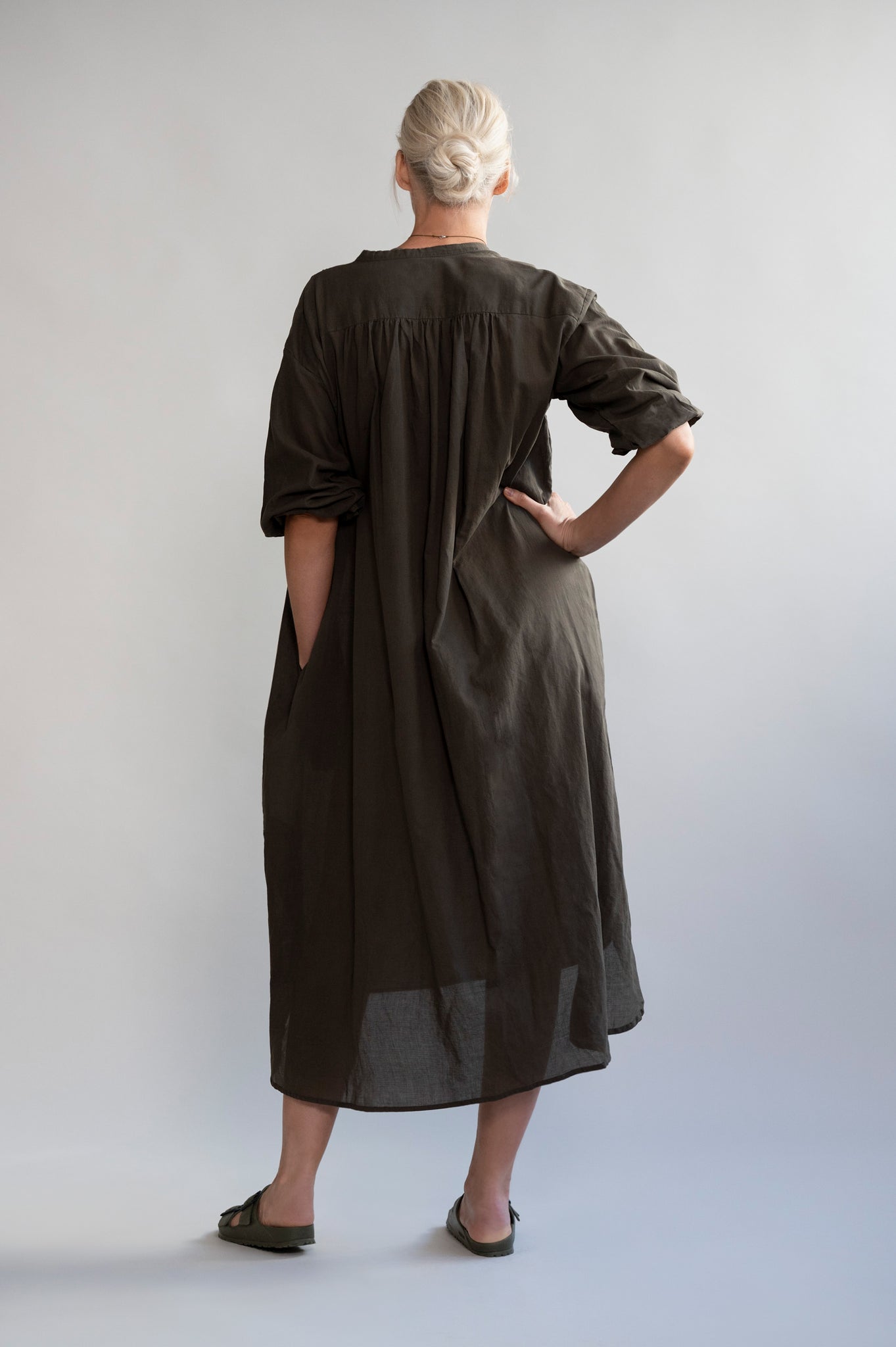 Artist Dress Linen - Coming Soon